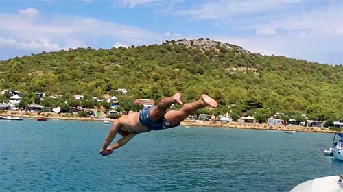 Deck-Jump